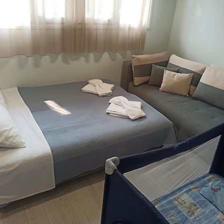 Axas Apartments Michaniona Buitenkant foto