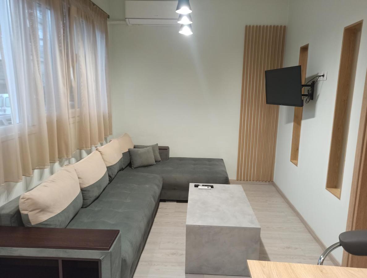 Axas Apartments Michaniona Buitenkant foto