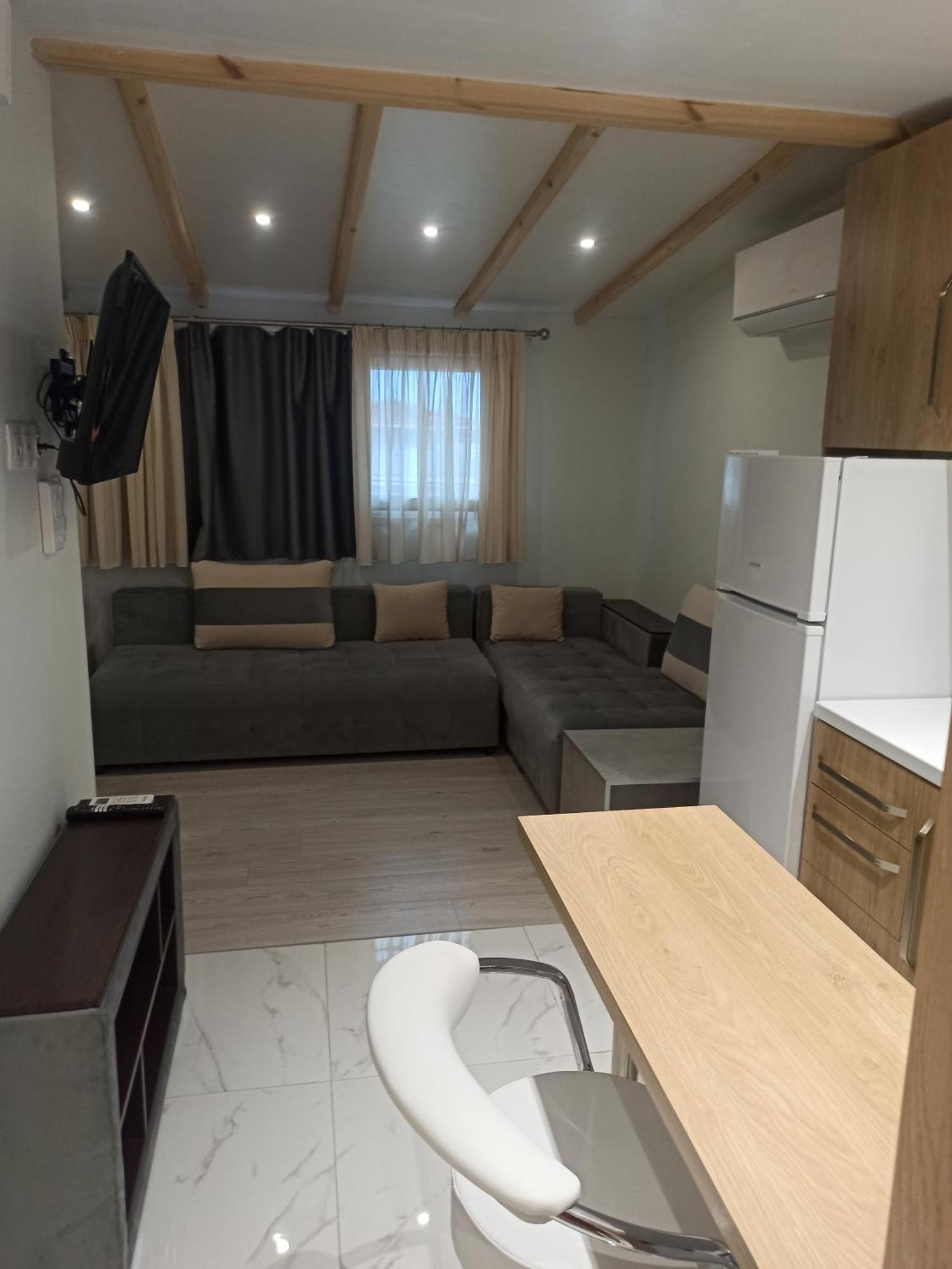 Axas Apartments Michaniona Buitenkant foto